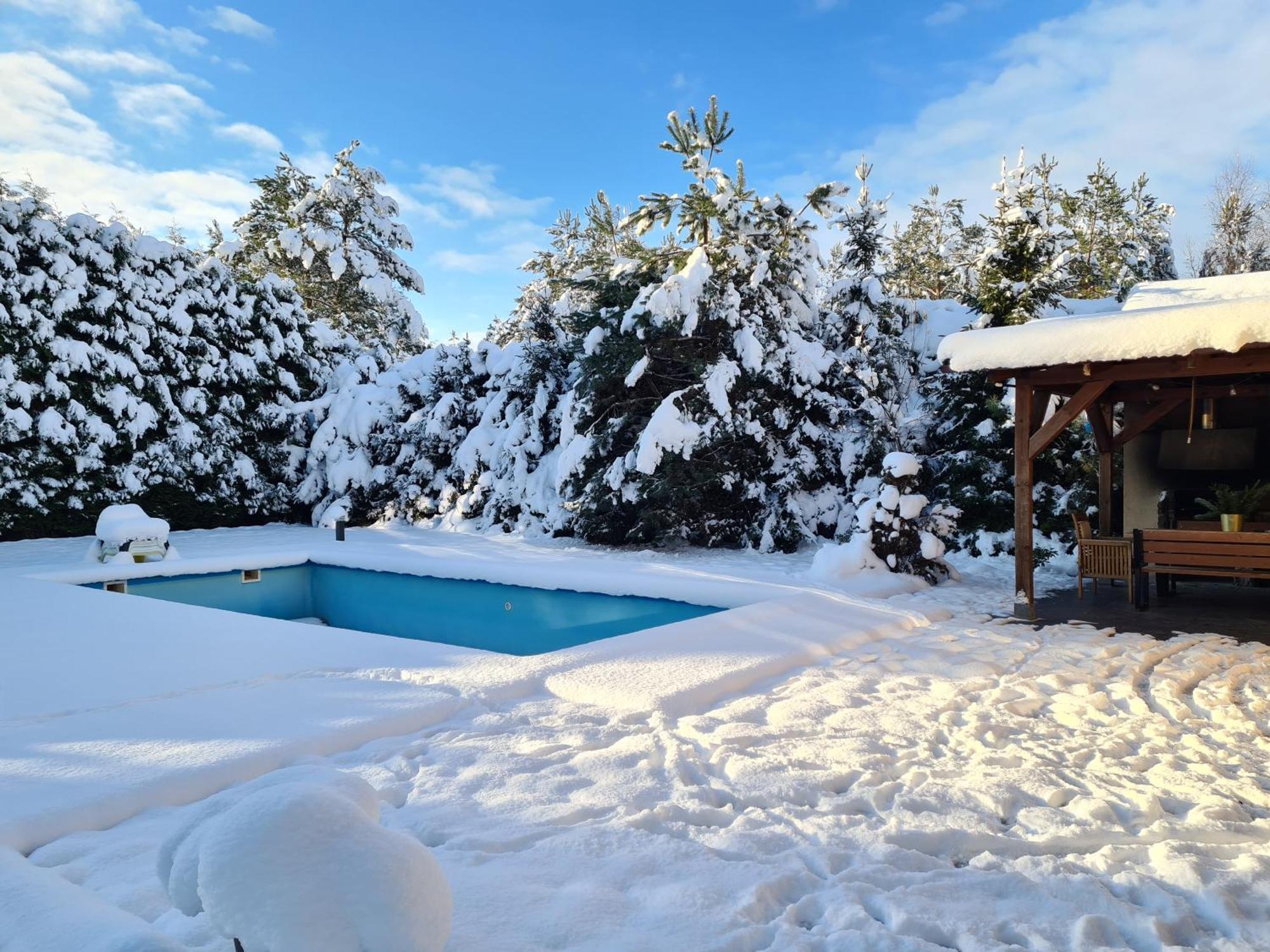 Wigwam Dom Z Basenem Na Kaszubach Villa Sulęczyno Exteriör bild